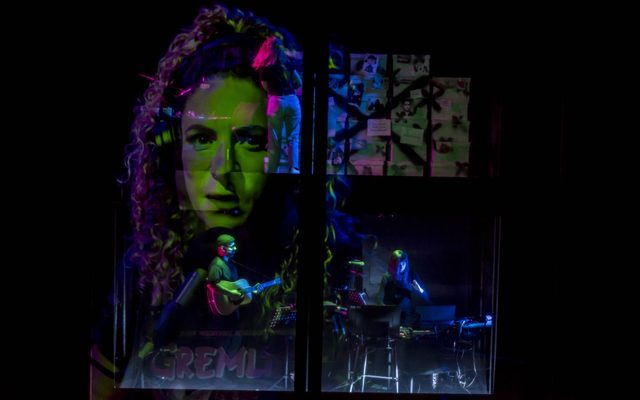 5 Asha Reid (above & in projection), Raam Emami (King Raam) and Me-Lee Hay in Things Hidden Since the Foundation of the World The Javaad Alipoor Company Credit Chris Payne