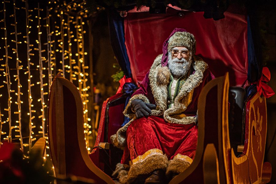 Santa's Grotto L